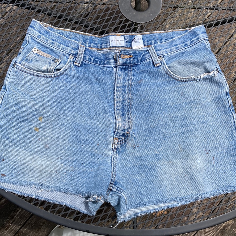 Calvin Klein Distressed Cutoff Denim Shorts sz 34 mens